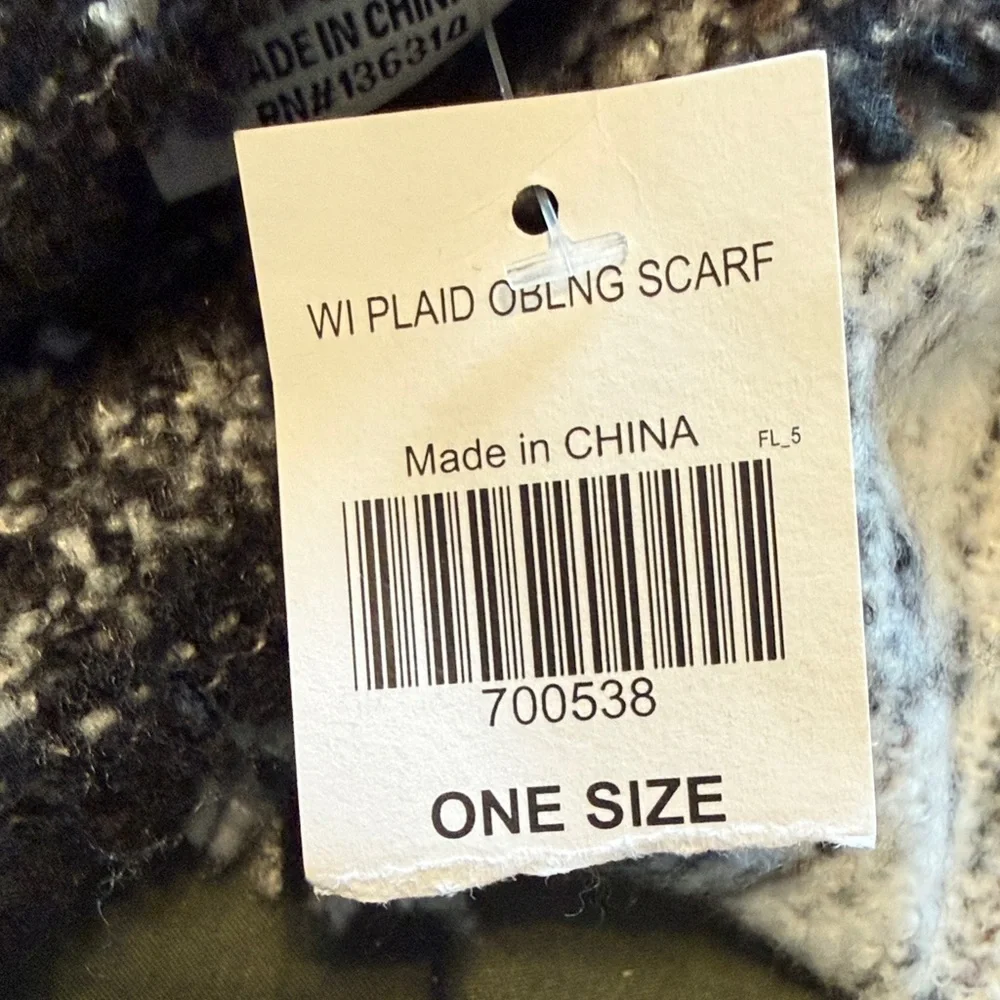 Cozy Ombré Fringe white/black scarf